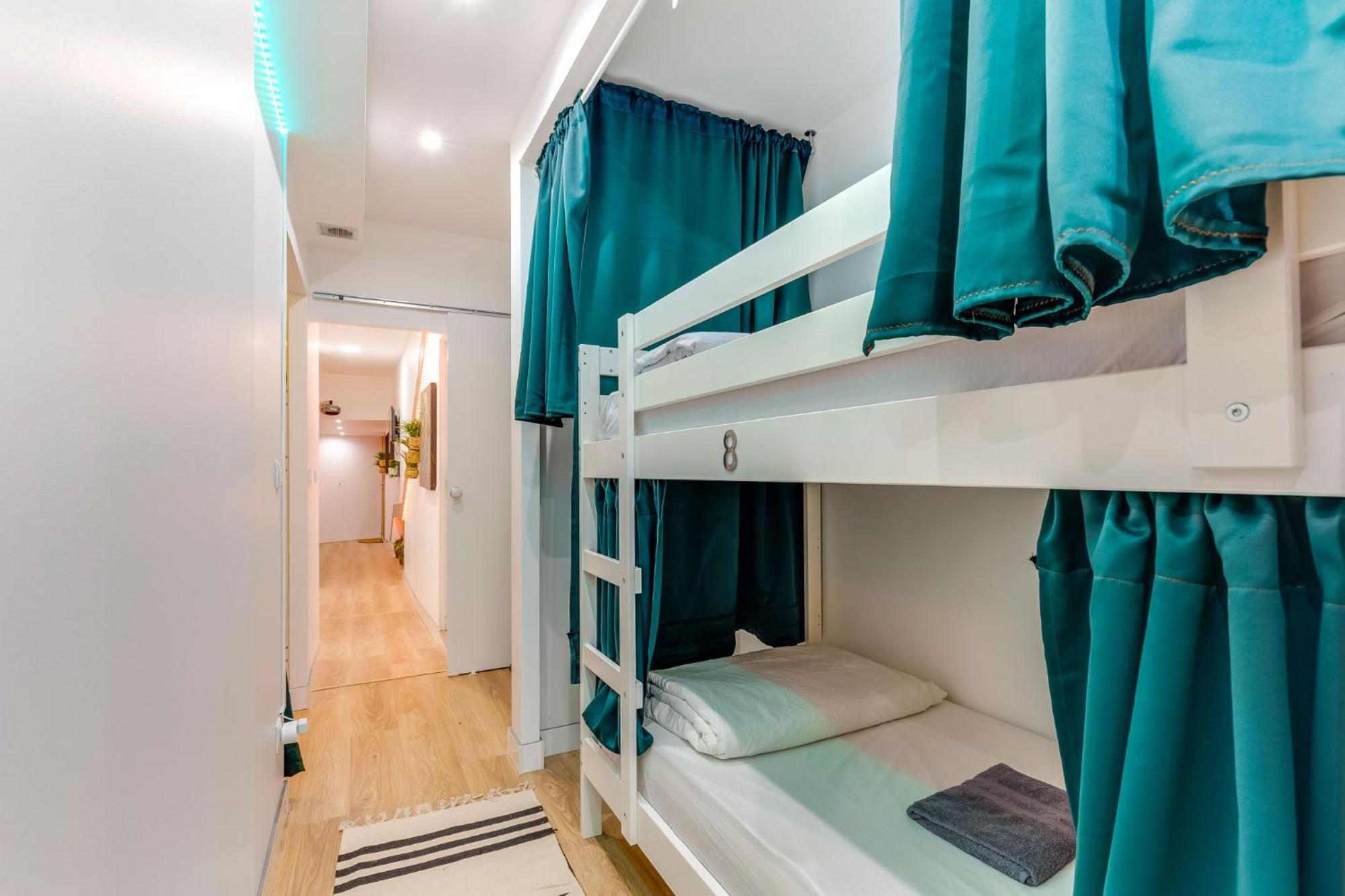 Cozy Nest Hostel Porto Exterior photo