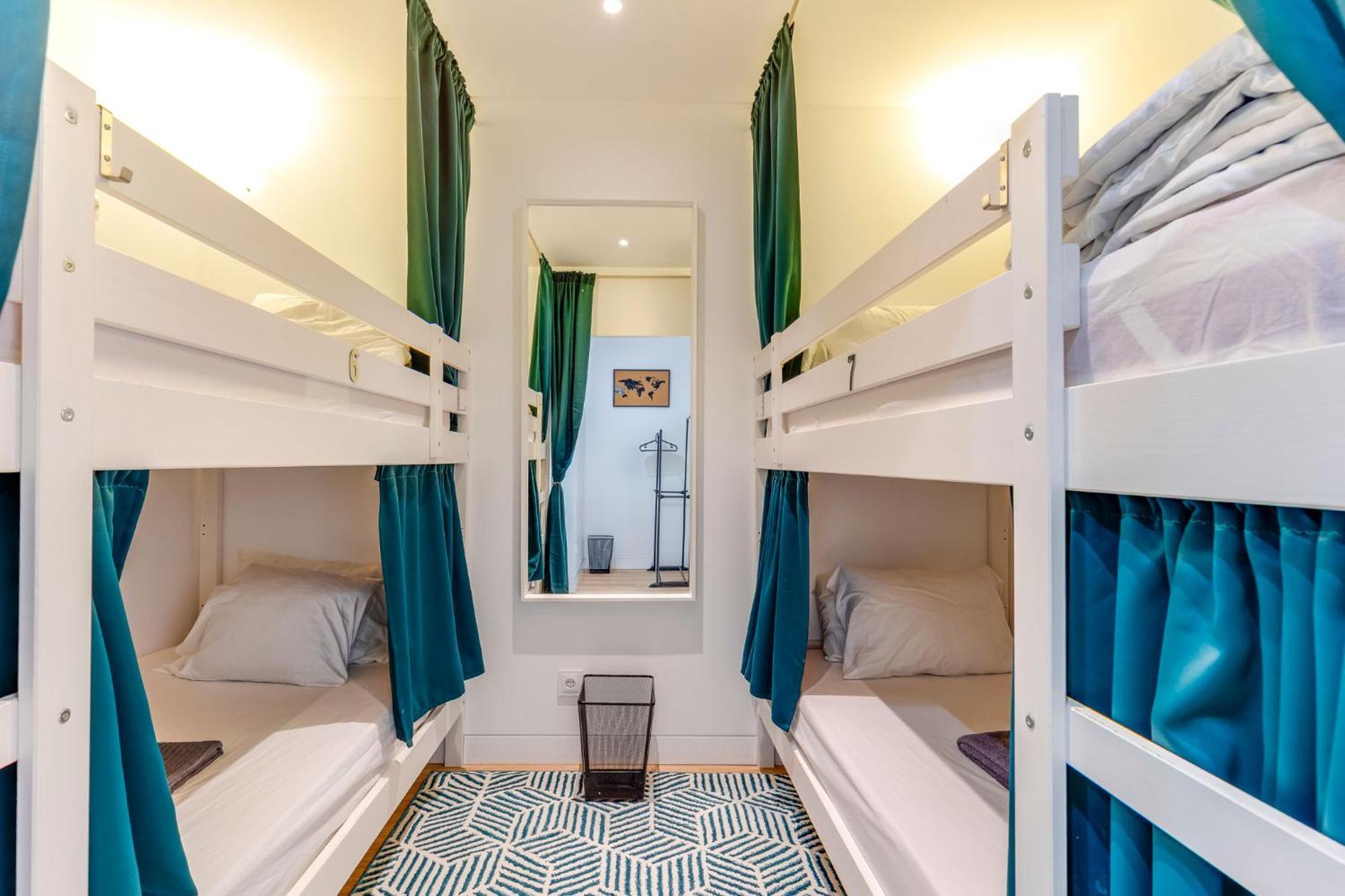 Cozy Nest Hostel Porto Exterior photo